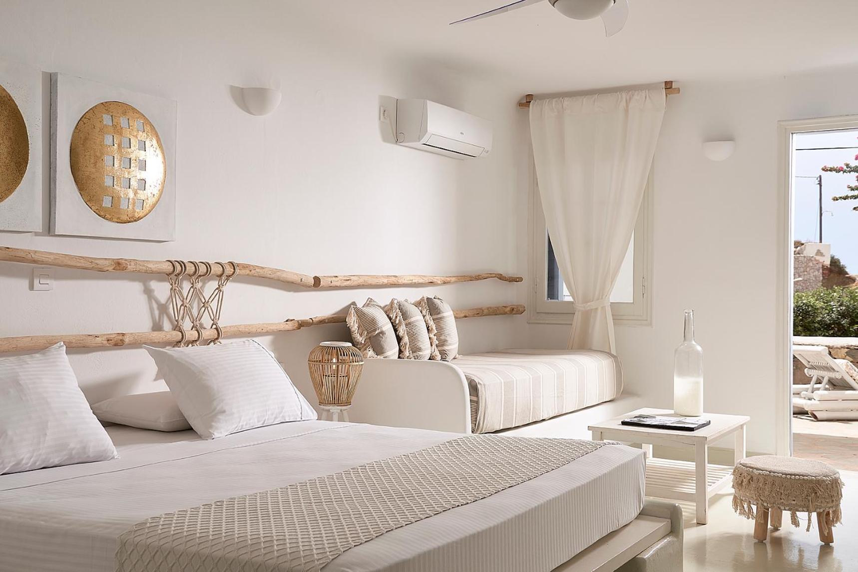 Artemis Seaside 4*
